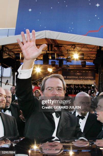 Actor/director Tommy Lee Jones waves as he leaves the screening of his film "The Three Burials of Melquiades Estrada", 20 May 2005 during the 58th...