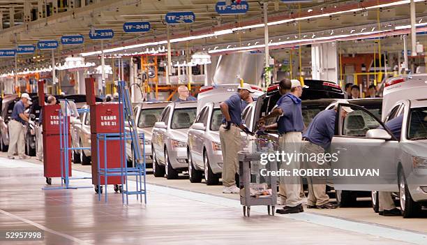 Hyundai's rolls down the assembly line during the grand opening ceremony of the South Korean auto manufacturer's plant 20 May 2005 in Montgomery, AL....