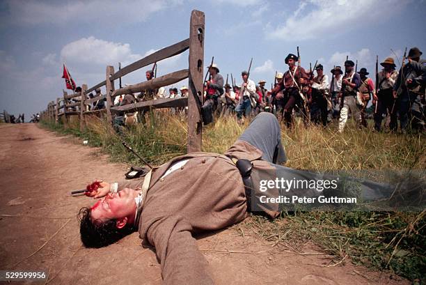 civil war reenactment - gettysburg national military park stock pictures, royalty-free photos & images