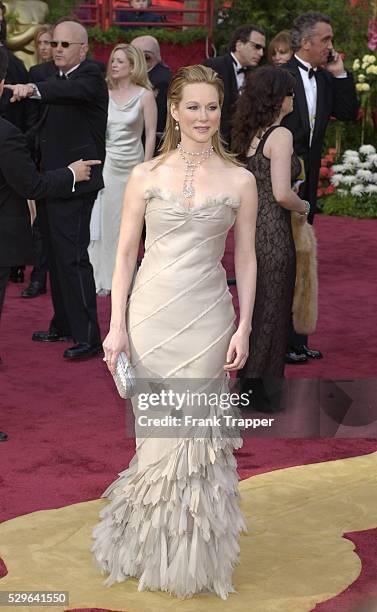 Actress Laura Linney arrives at the 77th Annual Academy Awards�� at the Kodak Theatre. Linney, nominee Best Actress in a Supporting Role for "Kinsey."