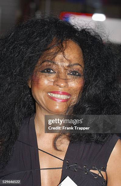 Singer Diana Ross arrives at the premiere of the new thriller film "Collateral" held at the Orpheum Theatre. The film opens August 6 in the United...