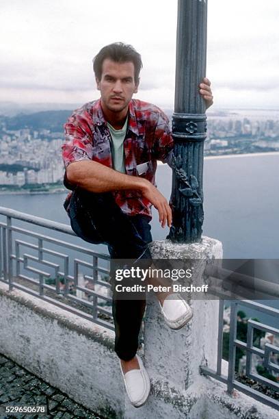 Christopher Buchholz, am Rande der Dreharbeiten zur ZDF-Serie "Das Erbe der Guldenburgs", Folge 34 "Das fremde Land" am in Rio de Janeiro, Brasilien.