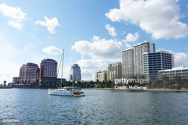 downtown west palm beach waterfront. - trump plaza palm beach stock pictures, royalty-free photos & images