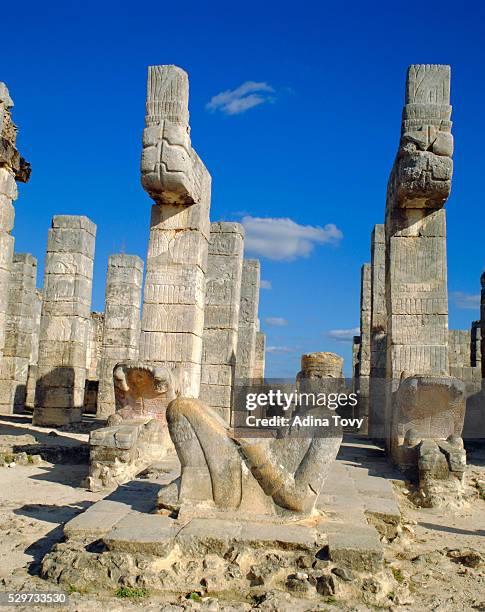 temple of the warriers, chichen itza, mexico - mayan-rain-god stock pictures, royalty-free photos & images