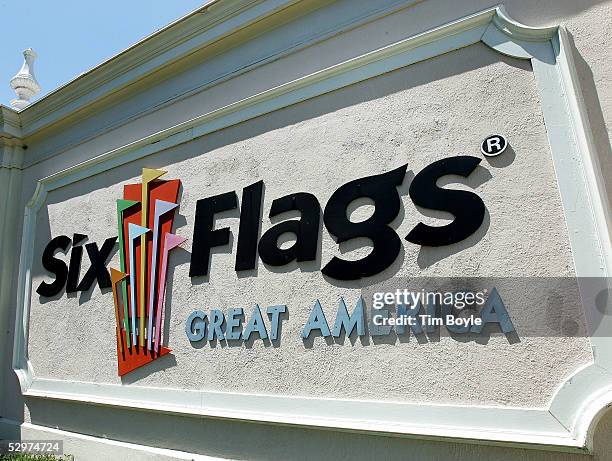 Signage lies near the entrance to Six Flags Great America May 24, 2005 in Gurnee, Illinois. Looking to protect park visitors, Six Flags now has...