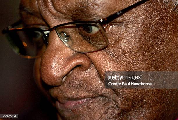 Archbishop Emeritus Desmond Tutu speaks to members of the Africa Foundation at The Explorers Club May 24, 2005 in New York City.