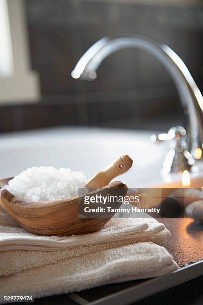 bath salts in bowl - bath salt ストックフォトと画像