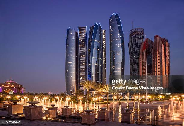 abu dhabi, etihad towers complex. - vereinigte arabische emirate stock-fotos und bilder