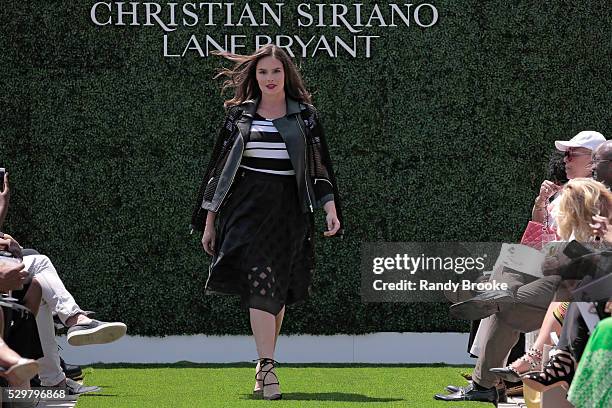 The first model walks the runway during the Christian Siriano x Lane Bryant Runway Show at United Nations on May 9, 2016 in New York City.