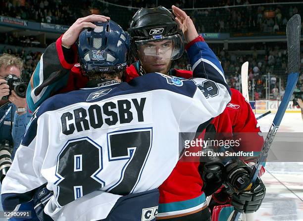 Shea Weber of the Kelowna Rockets congratulates Team Canada teammate Sidney Crosby of the Rimouski Oceanic after their game during the Memorial Cup...