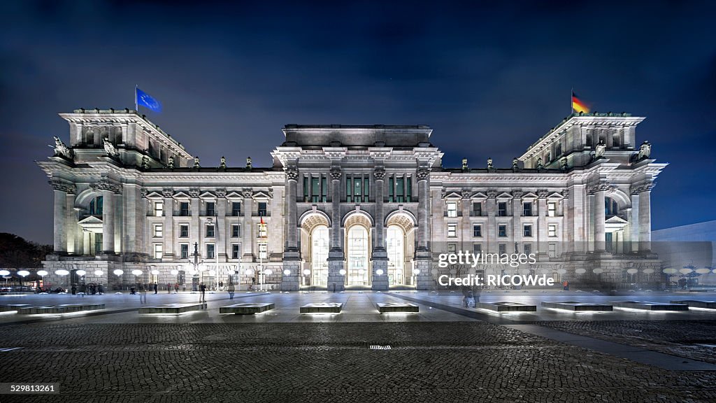 GERMANY-HISTORY-WALL-25YEARS