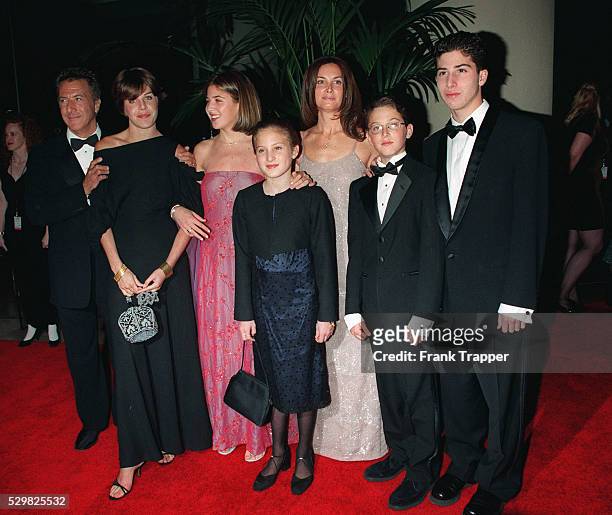Dustin Hoffman wth his wife Lisa and their children Jake, Rebecca, Max & Alexandra.