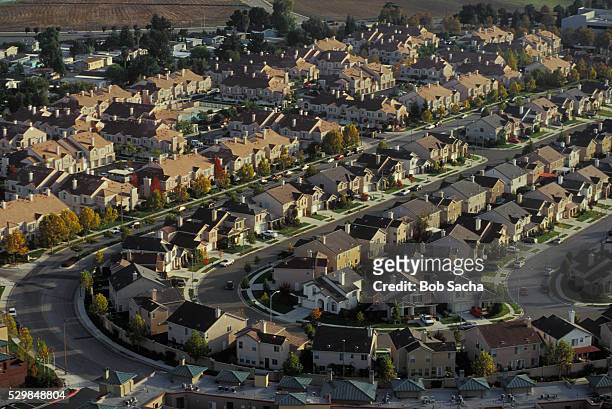 houses in silicon valley - birthplace of silicon valley stockfoto's en -beelden
