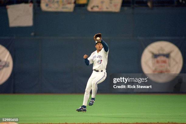 83 1992 Toronto Blue Jays Roberto Alomar Photos High Res Pictures 83 1992 Toronto Blue Jays Roberto Alomar Photos High Res Pictures