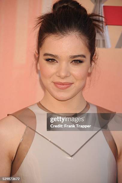 Actress Hailee Steinfeld arrives at the 2015 iHeartRadio Music Awards held at The Shrine Auditorium.