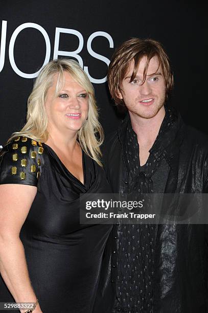 Hassel Actor 185 Eddie Hassell Photos & High Res Pictures - Getty Images