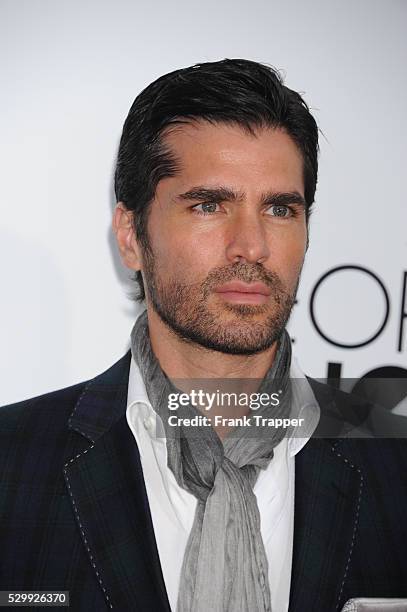 Actor Eduardo Verastegui arrives at The 40th Annual People's Choice Awards held at Nokia Theatre L.A. Live.