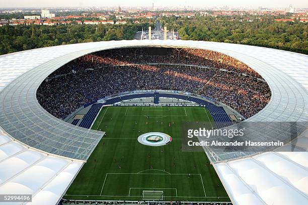 General view of the Berlin Olympic Stadion during the German Football Federations Cup Final between FC Schalke 04 and Bayern Munich on May 28, 2005...