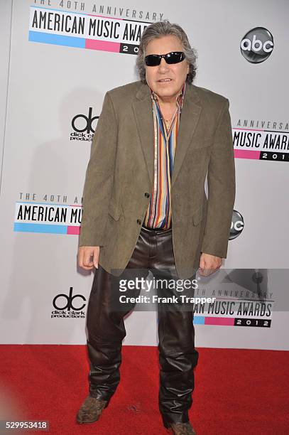 Singer Jose Feliciano arrives the 40th American Music Awards held at Nokia Theatre L.A. Live.