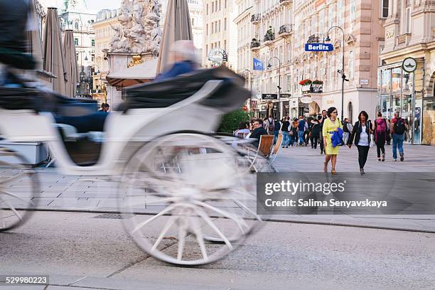 austrian fiaker, vienna - graben stock pictures, royalty-free photos & images