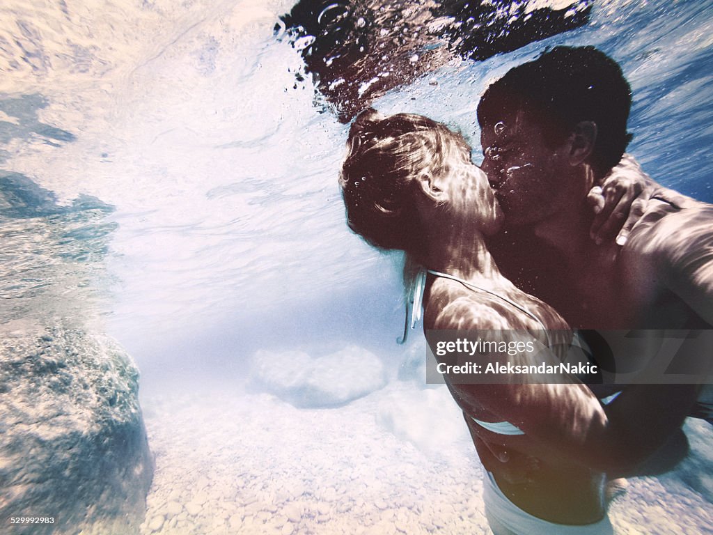 Underwater kiss