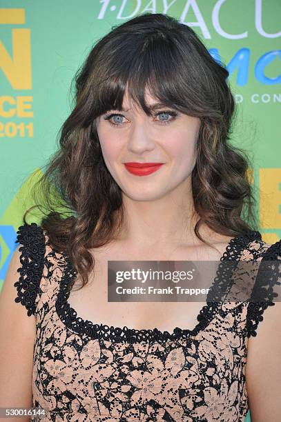 Actress Zooey Deschanel arrives at the 2011 Teen Choice Awards held at the Gibson Amphitheatre in Universal City, California.