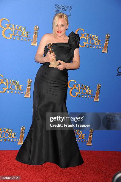 Actress Patricia Arquette, winner of Best Supporting Actress in a Motion Picture - Drama, Musical or Comedy for "Boyhood" posing at the 72nd Annual...