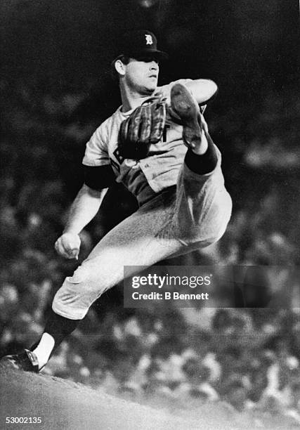 American baseball player Denny McLain of the Detroit Tigers pitches during a game against the California Angels, Anaheim, California, September 10,...
