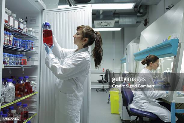 Open Laboratory Photos and Premium High Res Pictures - Getty Images