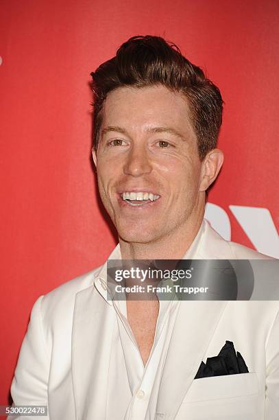 Olympian Shawn White arrives at The 2015 MusiCares Person Of The Year honoring Bob Dylan held at the Los Angeles Convention Center.