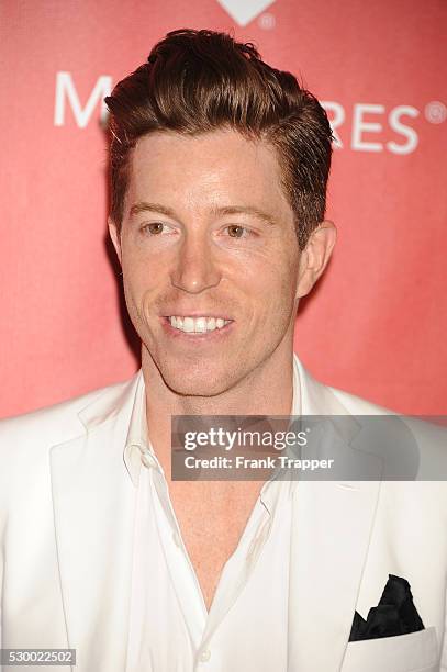 Olympian Shawn White arrives at The 2015 MusiCares Person Of The Year honoring Bob Dylan held at the Los Angeles Convention Center.