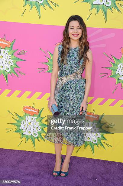 Actress Miranda Cosgrove arrives at Nickelodeon's 26th Annual Kids' Choice Awards at USC Galen Center.