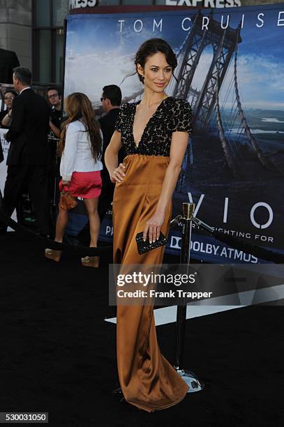 Actress Olga Kurylenko arrives at the premiere of Oblivion held at the Chinese Theater in Hollywood.