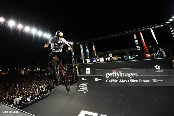 Sine Ramp Spine Ramp Photos and Premium High Res Pictures - Getty Images