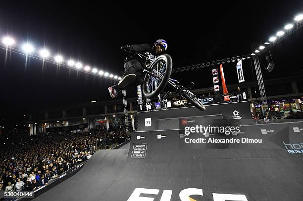 Sine Ramp Spine Ramp Photos and Premium High Res Pictures - Getty Images