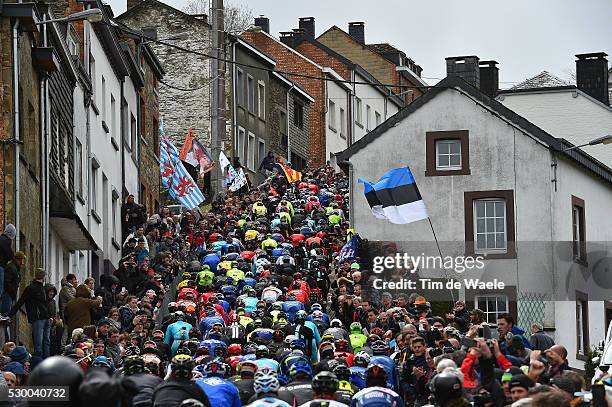 102th Liege - Bastogne - Liege 2016 Illustration Illustratie / Peleton Peloton / Landscape Paysage Landschap / Houffalize City Ville Stad / Cote de...