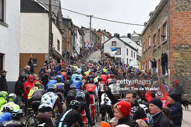 102th Liege - Bastogne - Liege 2016 Illustration Illustratie / Peleton Peloton / Landscape Paysage Landschap / Houffalize City Ville Stad / Cote de...