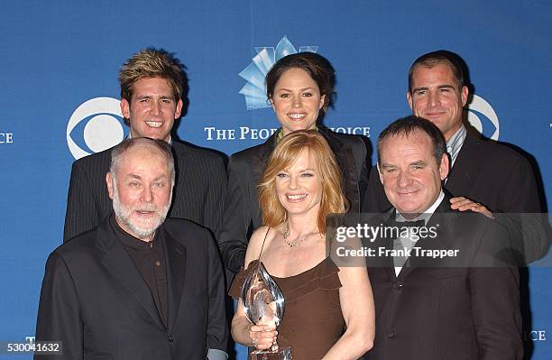 Csi Riley 138 Csi Crime Scene Investigation Cast Stock Photos, High-Res Pictures ...