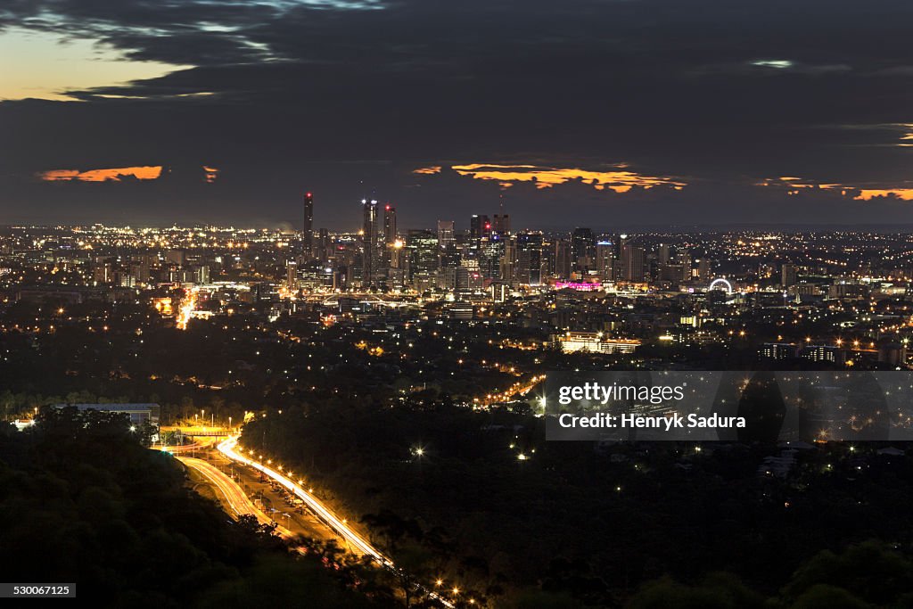 Australia, Brisbane, Aerial view of cityscape at sunrise