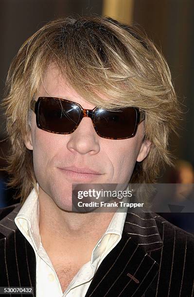 Singer Jon Bon Jovi arrives at the 32nd annual American Music Awards held at the Shrine Auditorium.