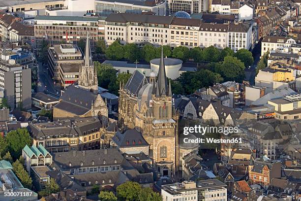 germany, north rhine-westphalia, aachen, aerial view of the city center with aachen cathedral - aachen fotografías e imágenes de stock