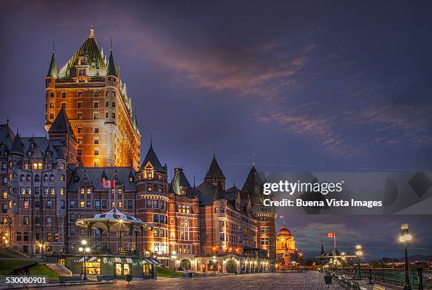 quebec city, chateau frontenac hotel - québec stock pictures, royalty-free photos & images