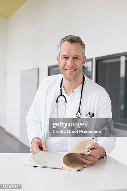 Doctor Case File 581 Medical Case File Stock Photos, High-Res Pictures, and Images ...