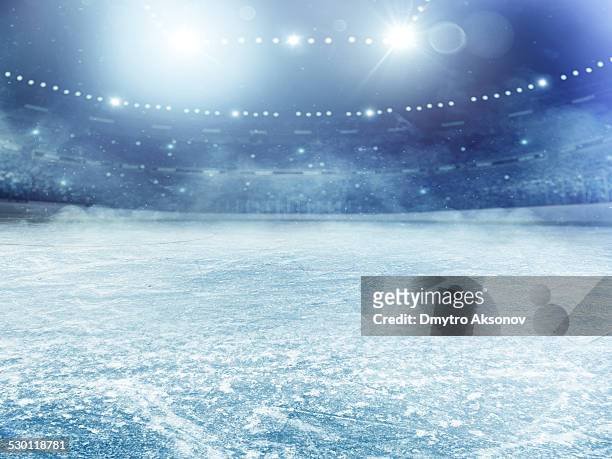 dramatic ice hockey arena - ice hockey stockfoto's en -beelden