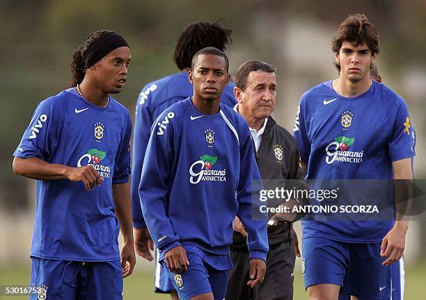 Rob Kaka Robi 121 Strickers Stock Photos, High-Res Pictures, and Images - Getty Images