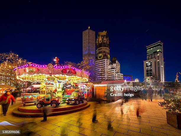 christmas market in berlin, germany - kaiser wilhelm memorial church stock pictures, royalty-free photos & images