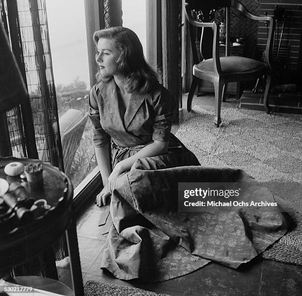 Actress Elaine Stewart poses at the home in Los Angeles,CA.