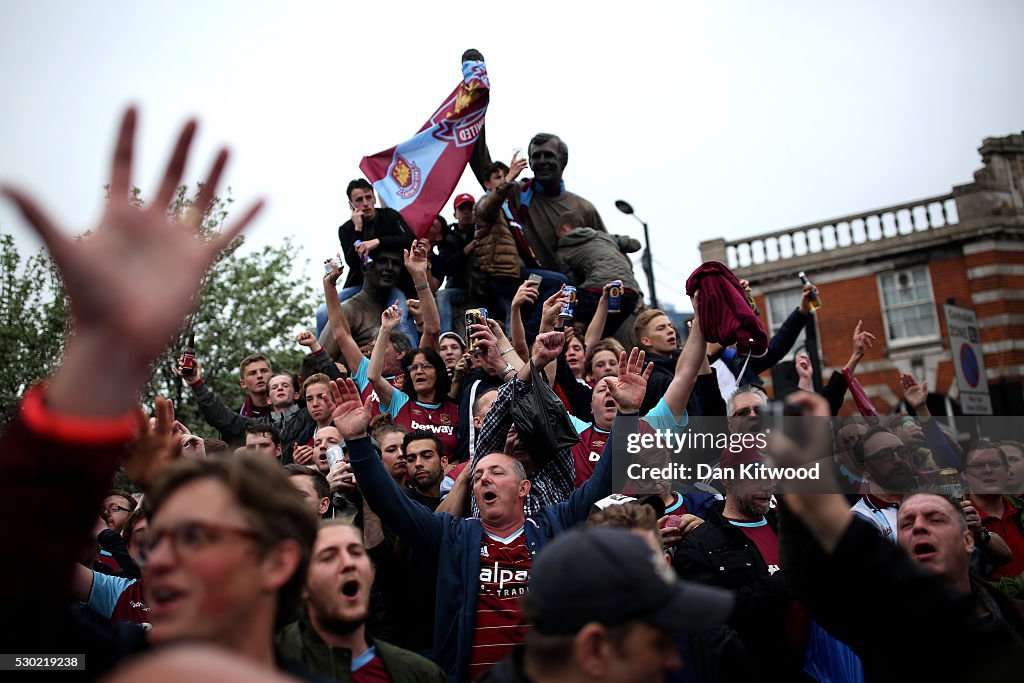 West Ham Play Their Last Ever Game At The Boleyn Ground