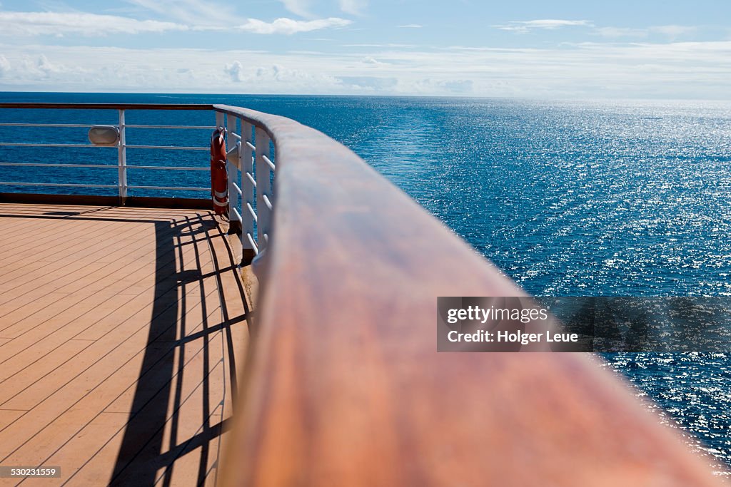 Reling Deck Railing Aboard Cruise Ship High-Res Stock Photo - Getty Images