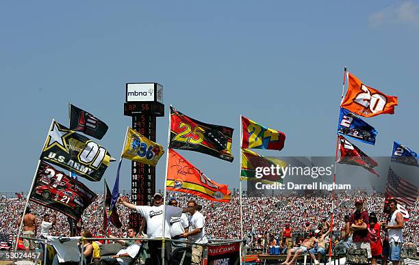 Mbna Racing 1,393 Nascar Mbna Photos & High Res Pictures - Getty Images